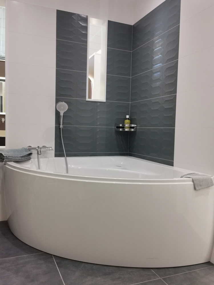 baignoire d'angle