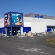 Magasin Comet à Saint Doulchard (18)