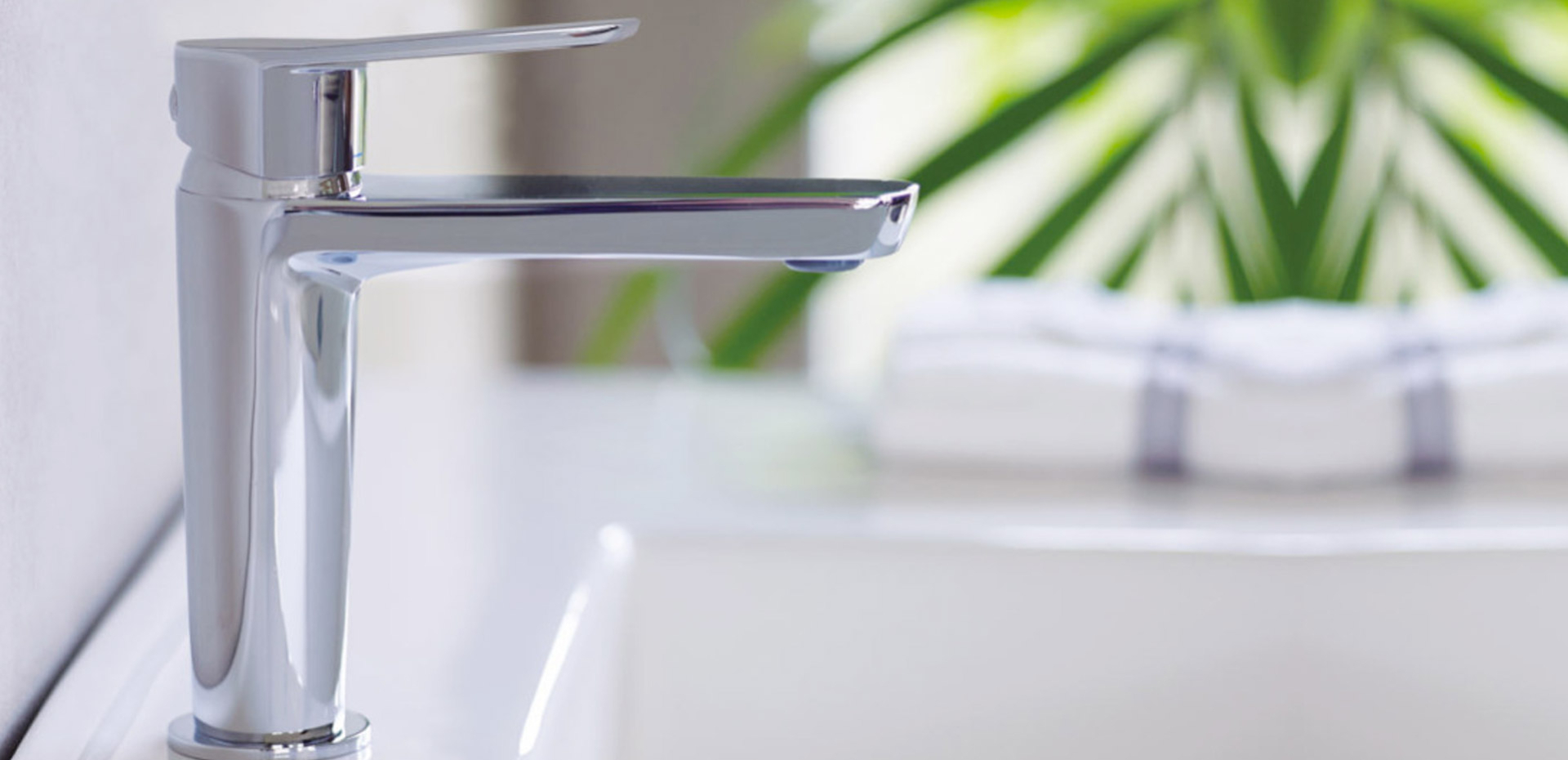  Caledonia - Mitigeur lavabo bas chrome